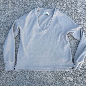 Abercrombie soft V-Neck sweater top